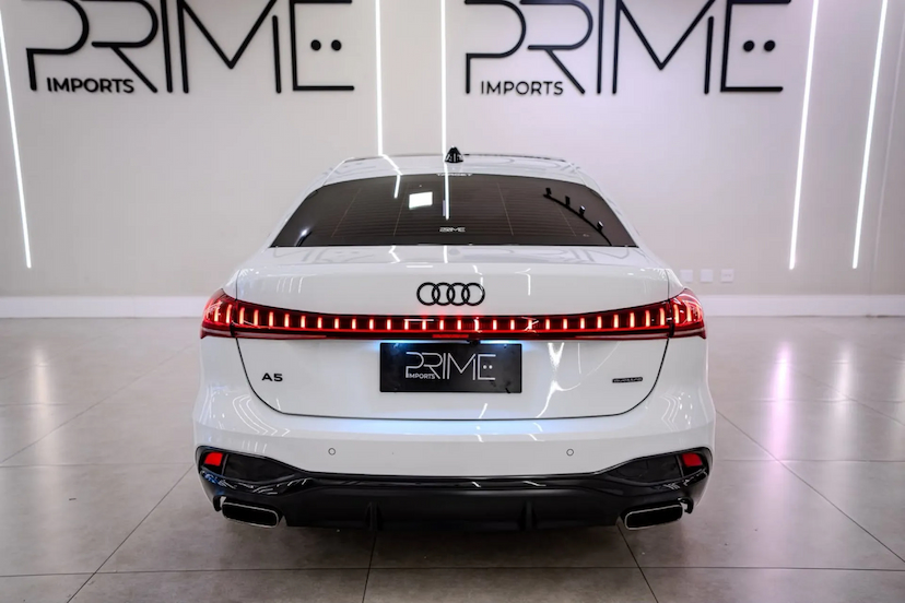 Foto do veículo AUDI A5 2.0 TFSI GASOLINA PERFORMANCE S EDITION QUATTRO S TRONIC 2025 3.900 KM R$ 418.900,00