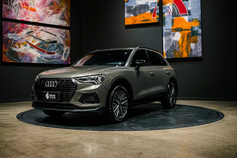 Foto do veículo AUDI Q3 1.4 35 TFSI GASOLINA BLACK S TRONIC 2021 51.095 KM 229.900,00