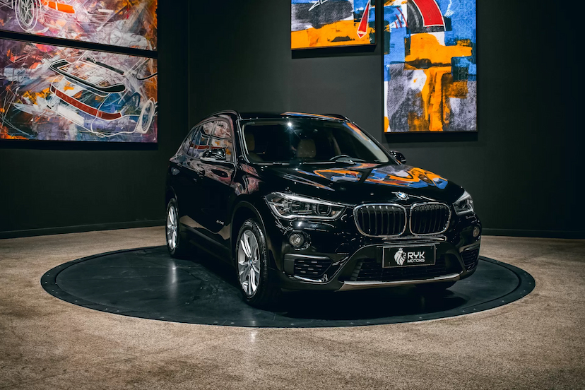 Foto do veículo BMW X1 2.0 SDRIVE20I 2016 56.696 KM 124.900,00