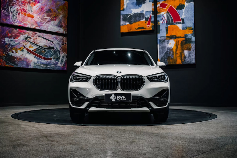Foto do veículo BMW X1 2.0 16V TURBO ACTIVEFLEX XDRIVE25I SPORT 4P AUTOMÁ 2022 37.801 KM 248.900,00