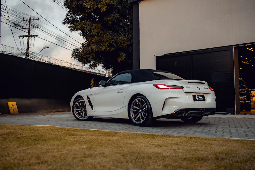 Foto do veículo BMW Z4 3.0 TWINPOWER GASOLINA M40I STEPTRONIC 2022 5.446 KM 504.900,00