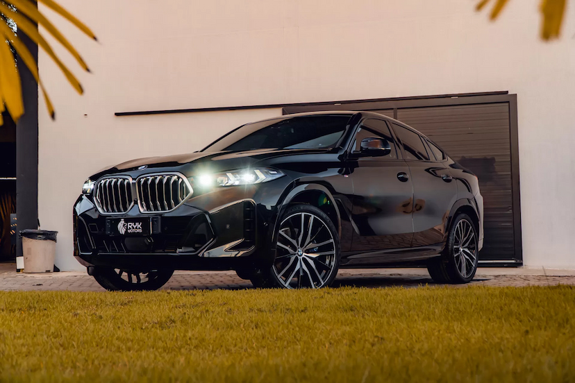 Foto do veículo BMW X6 M 3.0 TWINPOWER GASOLINA XDRIVE40I M SPORT AUTOMáTICO 2024 9.312 KM 769.900,00