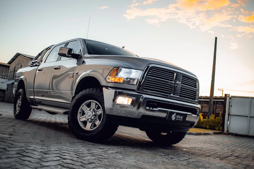 Foto do veículo RAM 2500 6.7 LARAMIE 4X4 CD I6 TURBO DIESEL 4P AUTOMÁTICO 2012 112.000 KM 209.900,00
