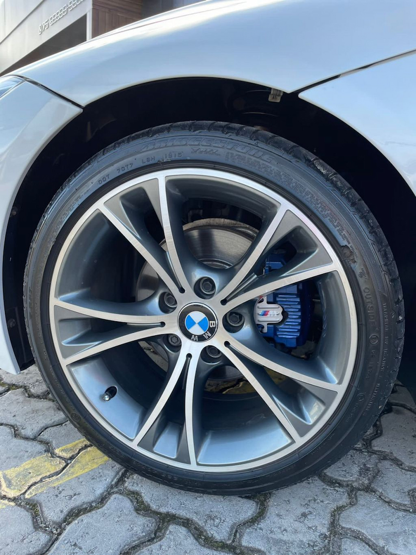 Foto do veículo BMW Z4 ROADSTER SDRIVE20I 2016 22.000 KM 259.900,00