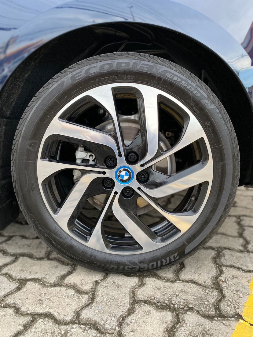 Foto do veículo BMW I3 2022 2022 1.700 KM 289.900,00
