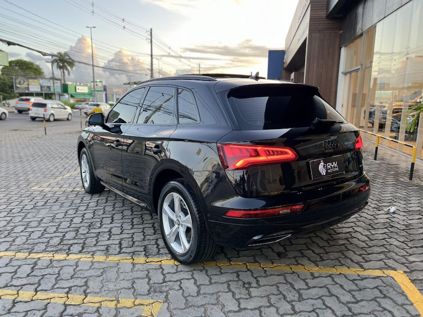 Foto do veículo AUDI Q5 PRESTIGE PLUS S TRONIC 2020 38.000 KM 304.900,00