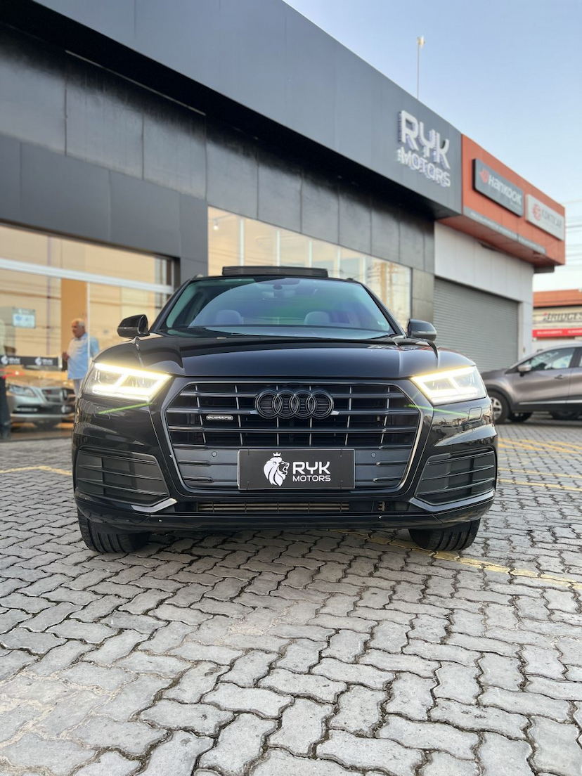 Foto do veículo AUDI Q5 PRESTIGE PLUS S TRONIC 2020 38.000 KM 304.900,00