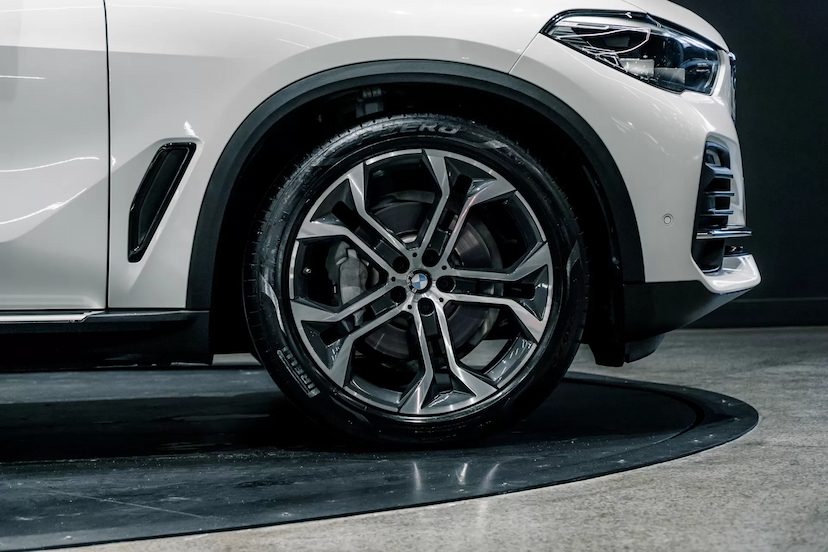 Foto do veículo BMW X5 3.0 4X4 30D I6 TURBO DIESEL 4P AUTOMÁTICO 2019 45.892 KM 378.900,00