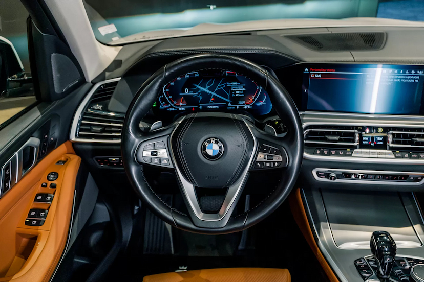 Foto do veículo BMW X5 3.0 4X4 30D I6 TURBO DIESEL 4P AUTOMÁTICO 2019 45.892 KM 378.900,00
