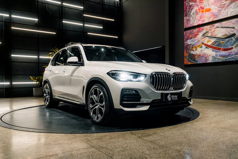 Foto do veículo BMW X5 3.0 4X4 30D I6 TURBO DIESEL 4P AUTOMÁTICO 2019 45.892 KM 378.900,00