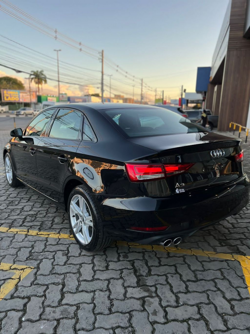 Foto do veículo AUDI A3 1.4 TFSI FLEX SEDAN PRESTIGE TIPTRONIC 2020 27.740 KM 136.900,00