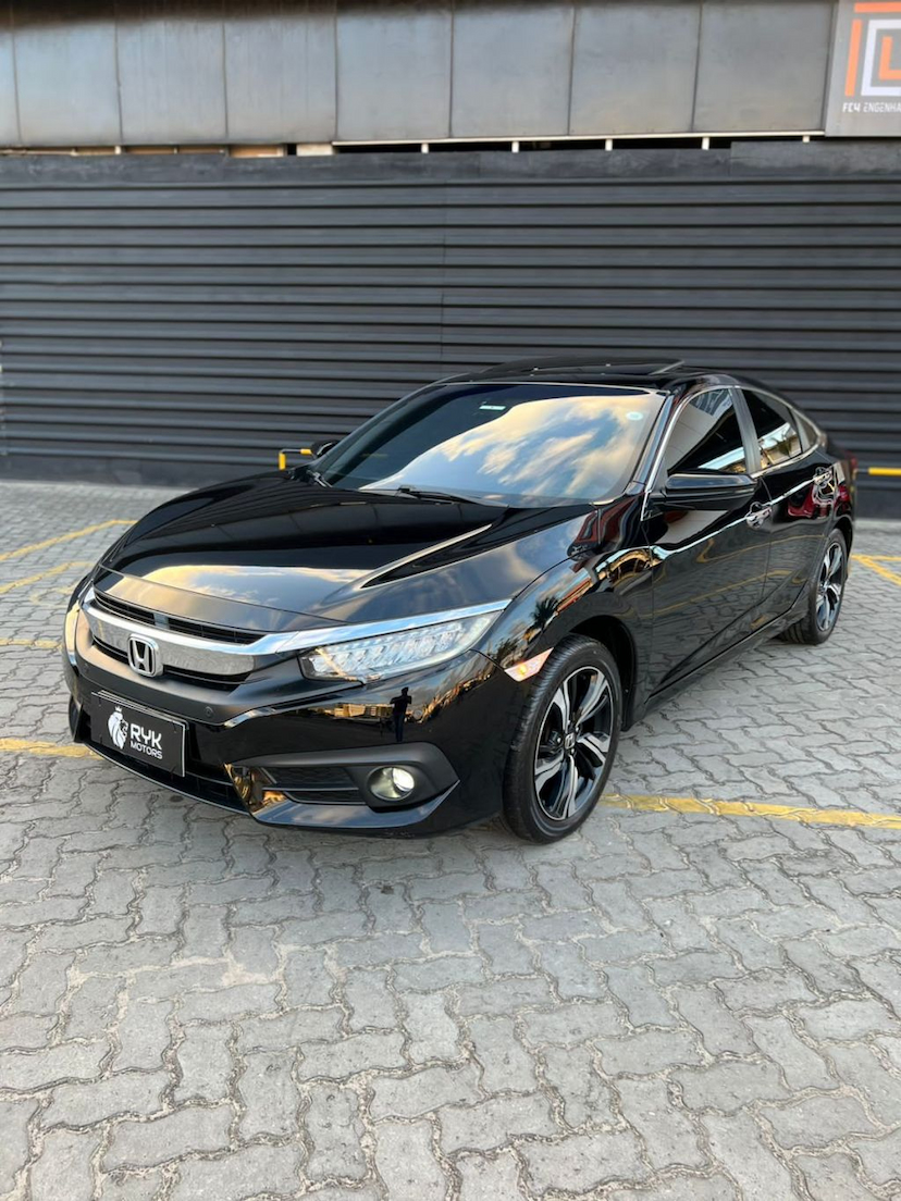 Foto do veículo HONDA CIVIC 1.5 16V TURBO GASOLINA TOURING 4P CVT 2017 53.803 KM 119.900,00
