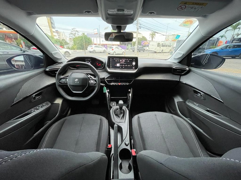 Foto do veículo PEUGEOT 208 1.6 ACTIVE AT 16V FLEX 4P 2023 845 KM 90.900,00