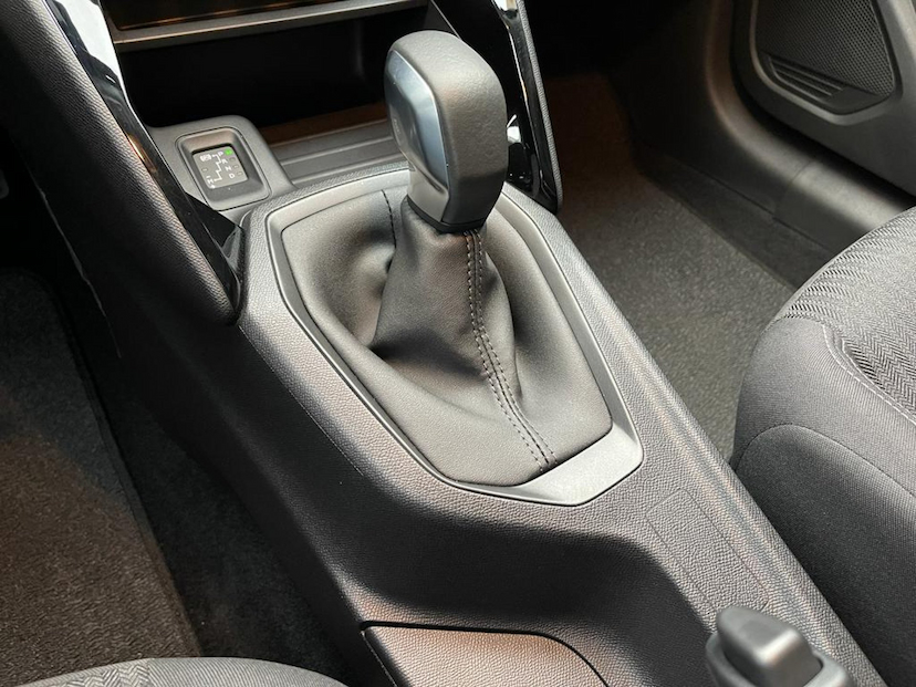 Foto do veículo PEUGEOT 208 1.6 ACTIVE AT 16V FLEX 4P 2023 845 KM 90.900,00