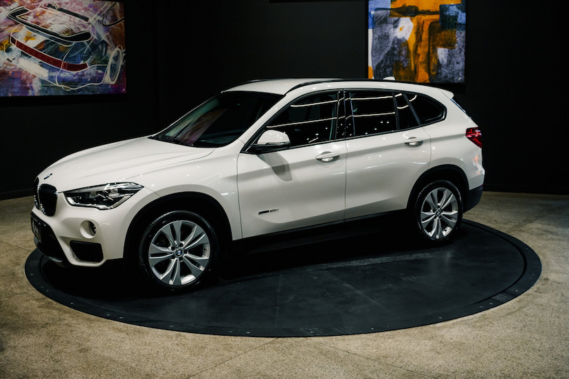 Foto do veículo BMW X1 2.0 16V TURBO ACTIVEFLEX SDRIVE20I GP 4P AUTOMÁTIC 2017 76.000 KM 115.900,00