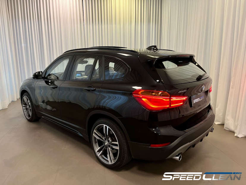 Foto do veículo BMW X1 XDRIVE 25I ACTIVEFLEX 2017 47.667 KM 174.900,00