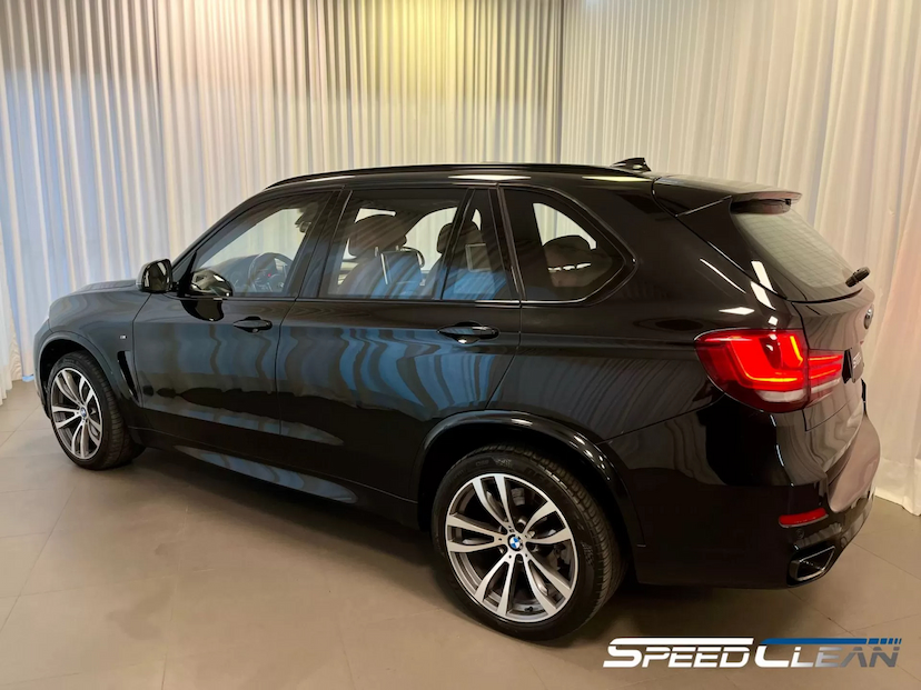 Foto do veículo BMW X5 M50D 2015 85.700 KM 239.900,00