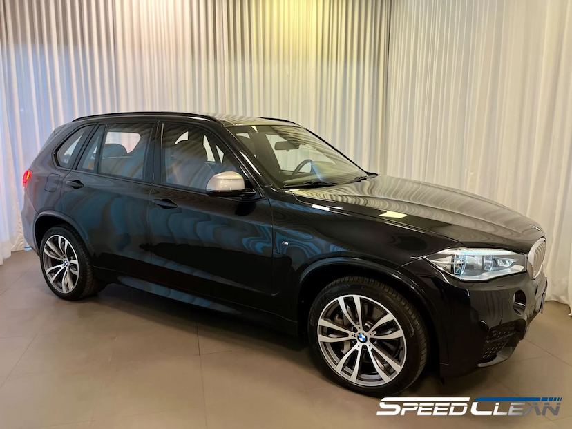 Foto do veículo BMW X5 M50D 2015 85.700 KM 239.900,00