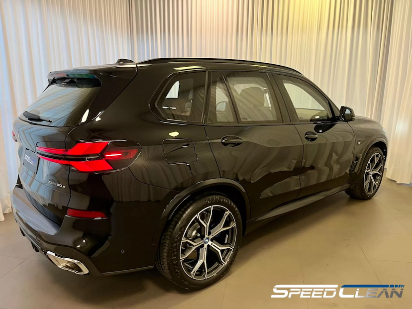 Foto do veículo BMW X5 50E M SPORT 2024 53 KM 849.900,00