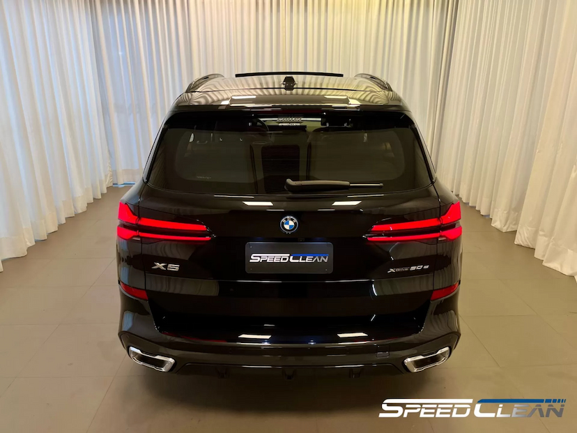 Foto do veículo BMW X5 50E M SPORT 2024 53 KM 849.900,00