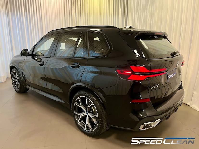 Foto do veículo BMW X5 50E M SPORT 2024 53 KM 849.900,00