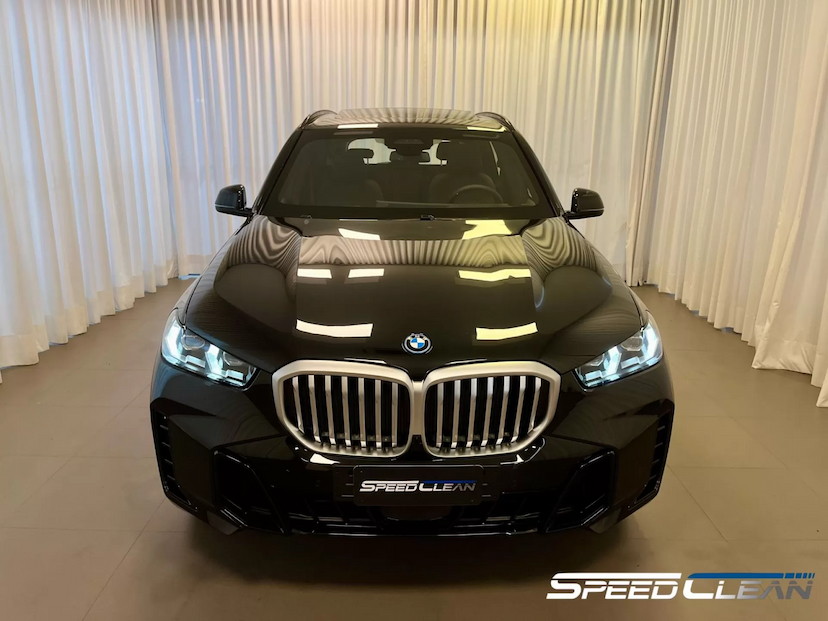 Foto do veículo BMW X5 50E M SPORT 2024 53 KM 849.900,00