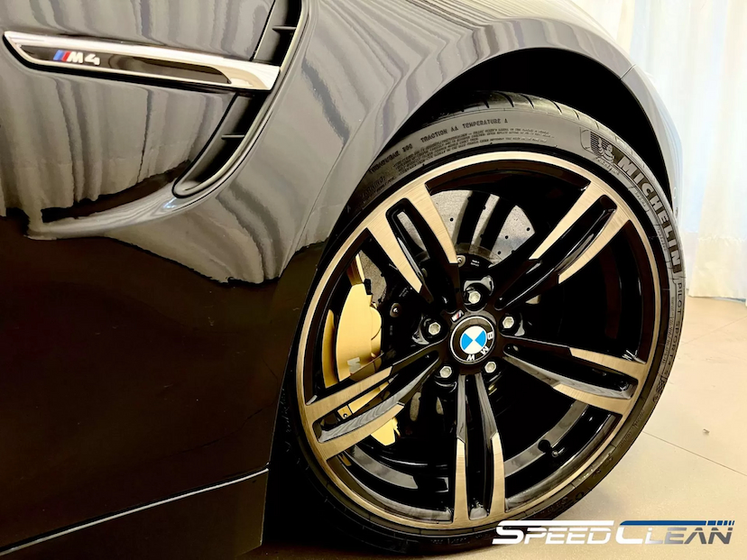 Foto do veículo BMW M4 COUPé 2015 39.055 KM 334.900,00