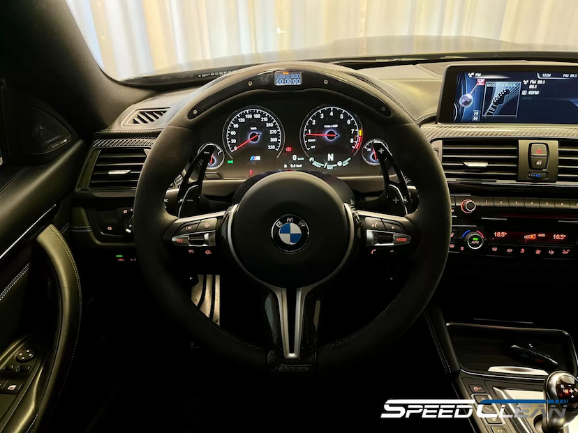 Foto do veículo BMW M4 COUPé 2015 39.055 KM 334.900,00
