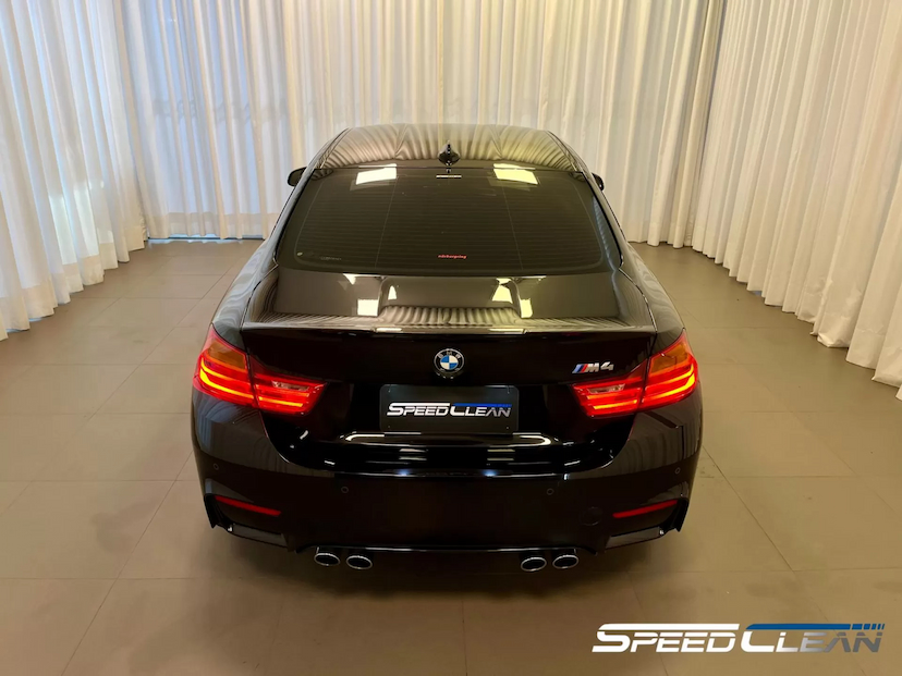 Foto do veículo BMW M4 COUPé 2015 39.055 KM 334.900,00
