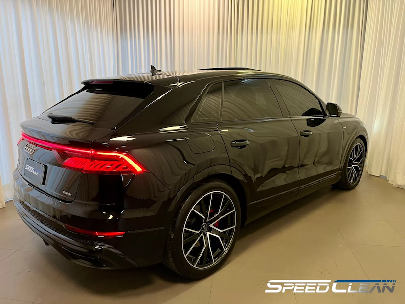 Foto do veículo AUDI Q8 S-LINE PERFORMANCE BLACK 2022 15.909 KM 545.900,00