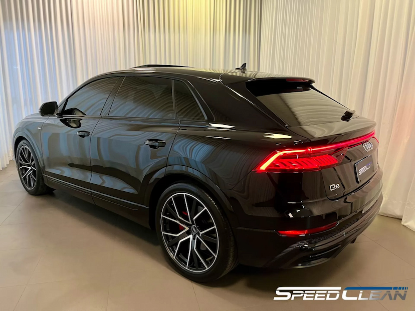 Foto do veículo AUDI Q8 S-LINE PERFORMANCE BLACK 2022 15.909 KM 545.900,00