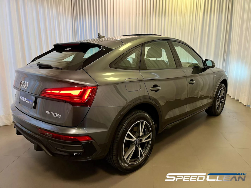 Foto do veículo AUDI Q5 S-LINE PERFORMANCE BLACK HíBRIDO 2023 0 KM 519.900,00