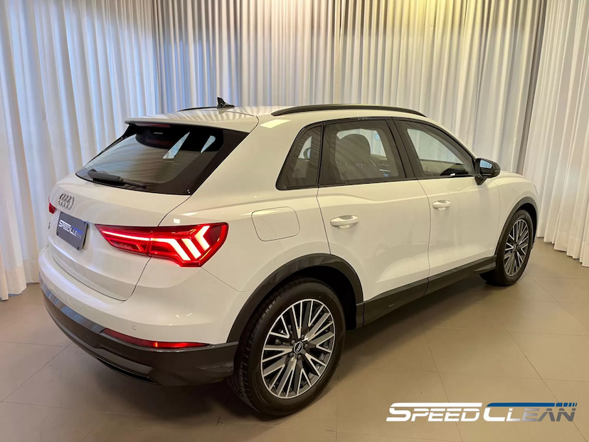 Foto do veículo AUDI Q3 BLACK S-TRONIC 2021 13.034 KM 299.900,00