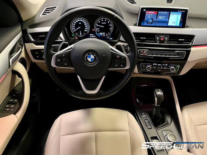 Foto do veículo BMW X1 SDRIVE20I GP 2022 12.977 KM 214.900,00