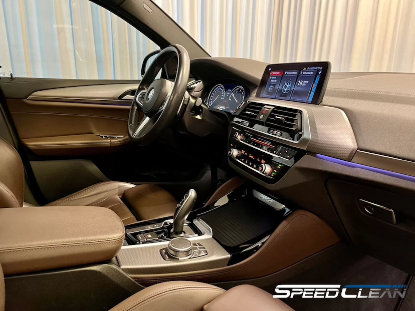 Foto do veículo BMW X4 XDRIVE30I M SPORT 2019 38.537 KM 299.900,00