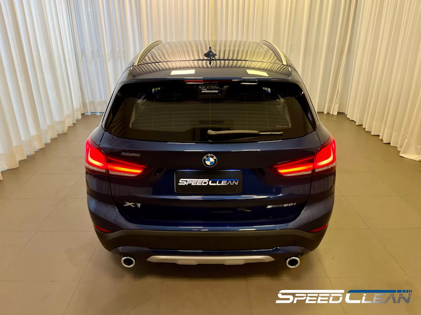 Foto do veículo BMW X1 ACTIVEFLEX X-LINE PLUS 2022 12.600 KM 299.900,00