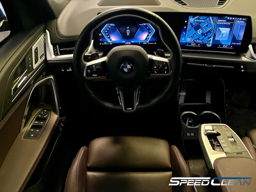 Foto do veículo BMW X1 SDRIVE20I M SPORT 2023 19.471 KM 398.800,00