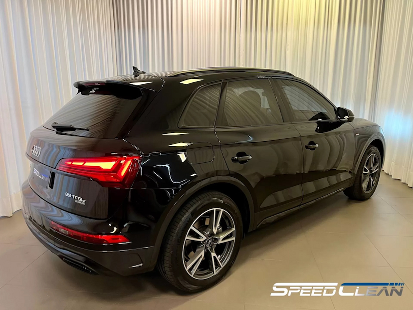 Foto do veículo AUDI Q5 S-LINE PERFORMANCE BLACK 2024 4.700 KM 489.900,00