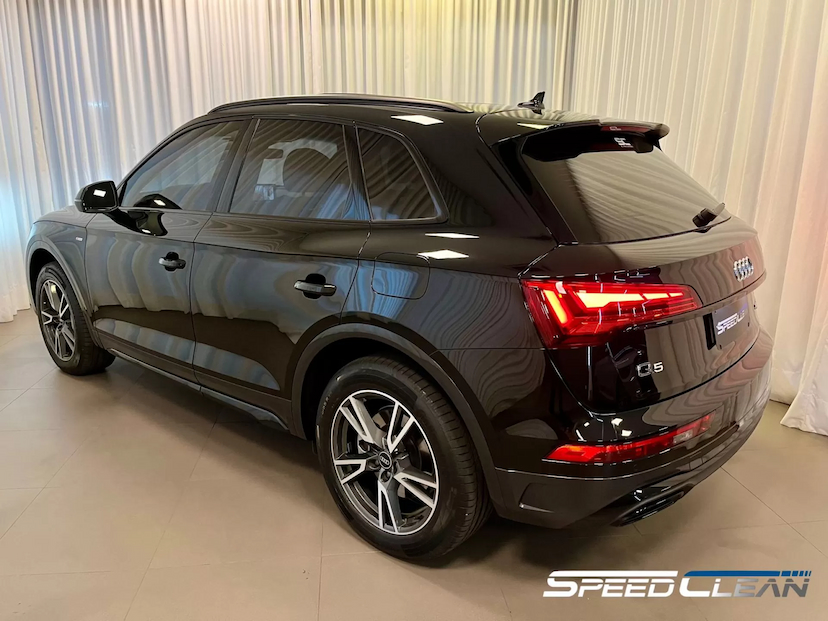 Foto do veículo AUDI Q5 S-LINE PERFORMANCE BLACK 2024 4.700 KM 489.900,00