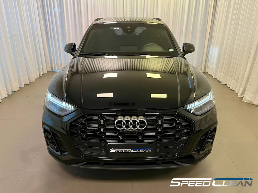 Foto do veículo AUDI Q5 S-LINE PERFORMANCE BLACK 2024 4.700 KM 489.900,00