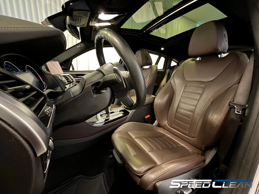 Foto do veículo BMW X4 XDRIVE30I M SPORT 2020 46.682 KM 329.900,00