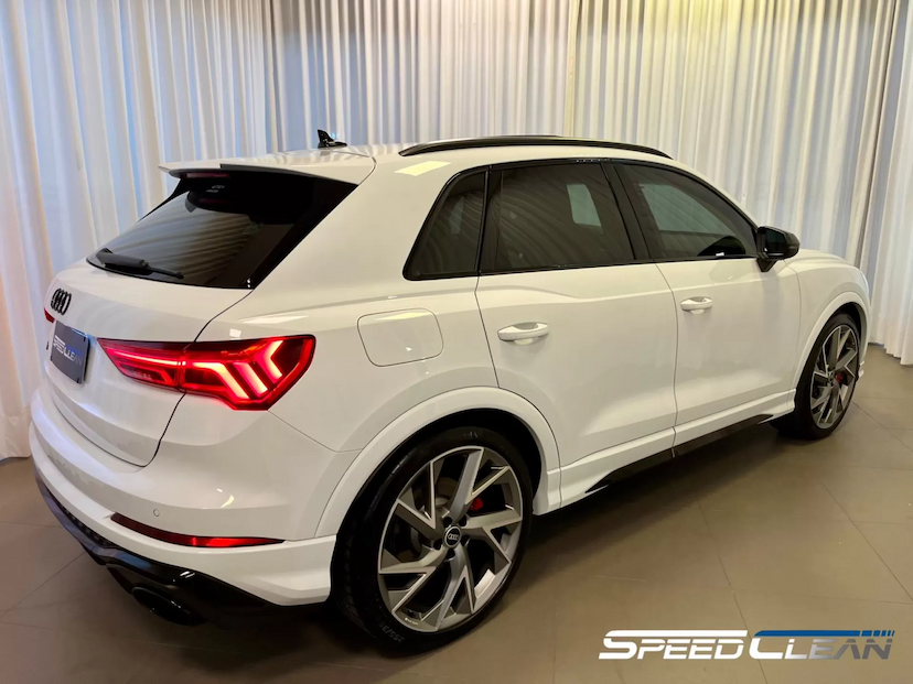 Foto do veículo AUDI RSQ3  2021 13.529 KM 500.000,00
