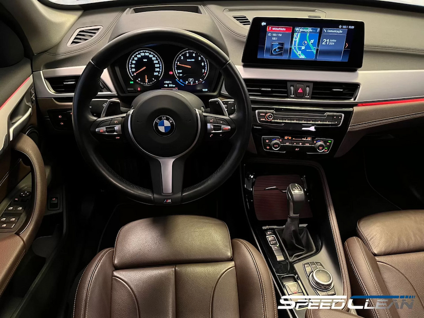 Foto do veículo BMW X1 XLINE 2022 25.076 KM 278.900,00
