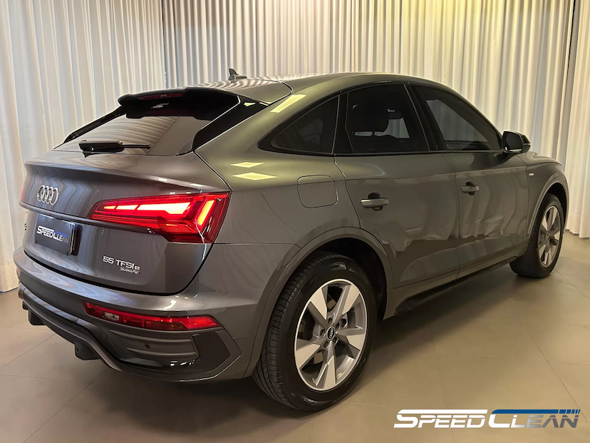 Foto do veículo AUDI Q5 2.0 55 TFSIE PHEV SPORTBACK PERFORMANCE QUATTRO S TRONIC 2023 15.690 KM 439.900,00