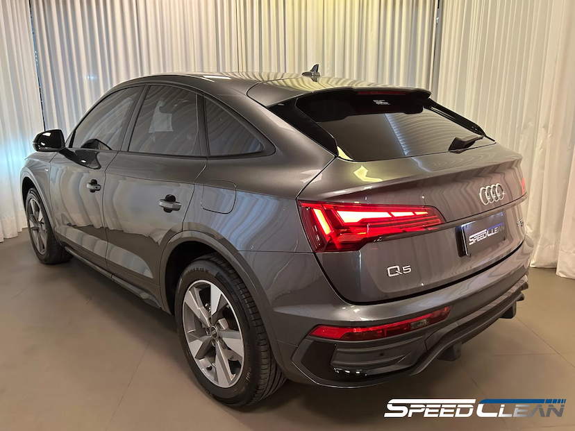 Foto do veículo AUDI Q5 2.0 55 TFSIE PHEV SPORTBACK PERFORMANCE QUATTRO S TRONIC 2023 15.690 KM 439.900,00