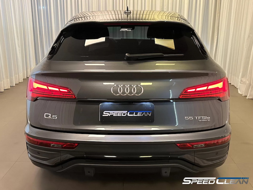 Foto do veículo AUDI Q5 2.0 55 TFSIE PHEV SPORTBACK PERFORMANCE QUATTRO S TRONIC 2023 15.690 KM 439.900,00