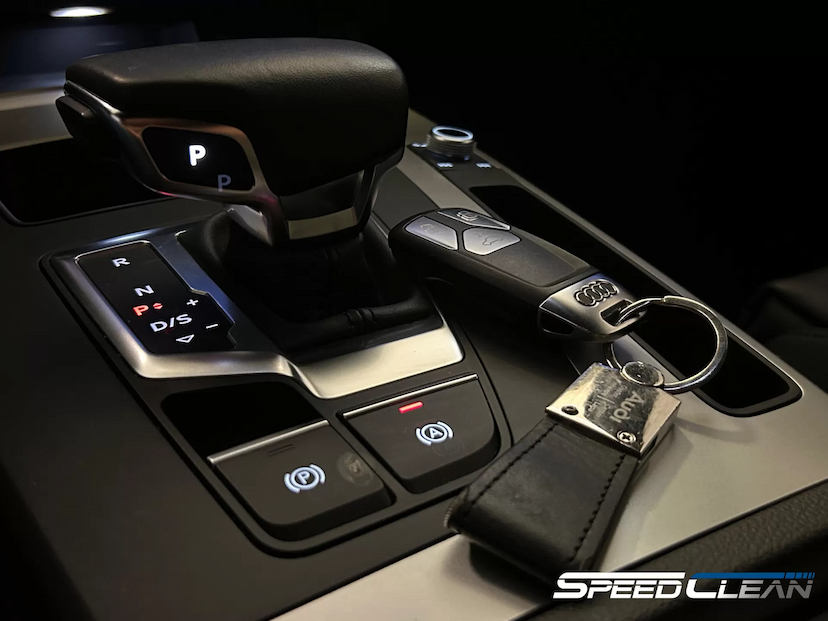 Foto do veículo AUDI Q5 2.0 55 TFSIE PHEV SPORTBACK PERFORMANCE QUATTRO S TRONIC 2023 15.690 KM 439.900,00
