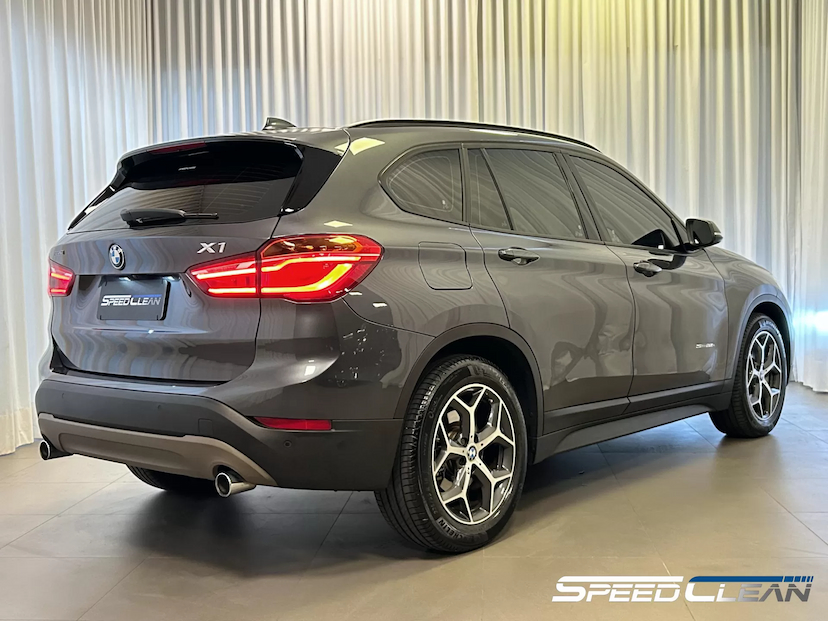Foto do veículo BMW X1 2.0 16V TURBO ACTIVEFLEX SDRIVE20I 4P AUTOMÁTICO 2018 48.376 KM 124.900,00