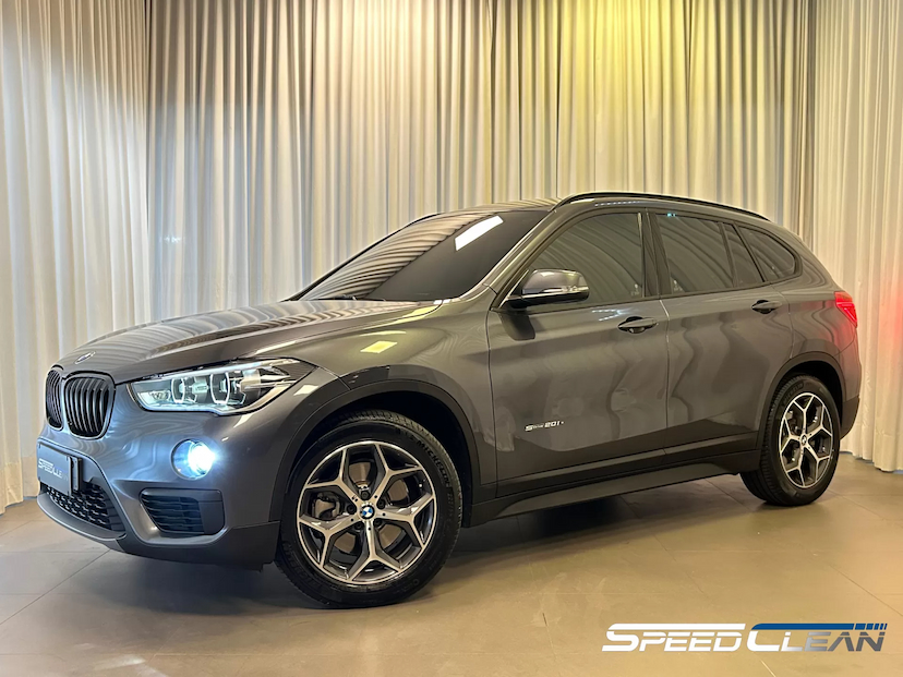 Foto do veículo BMW X1 2.0 16V TURBO ACTIVEFLEX SDRIVE20I 4P AUTOMÁTICO 2018 48.376 KM 124.900,00