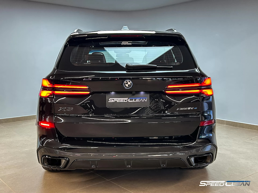 Foto do veículo BMW X5 3.0 I6 TURBO HÍBRIDO XDRIVE50E M SPORT AUTOMÁTICO 2024 20.147 KM 759.500,00